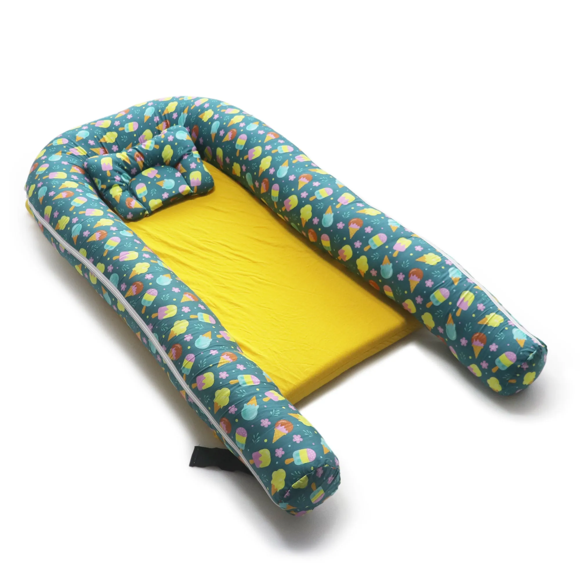 Baby Nest with Removable Covers - Icecream